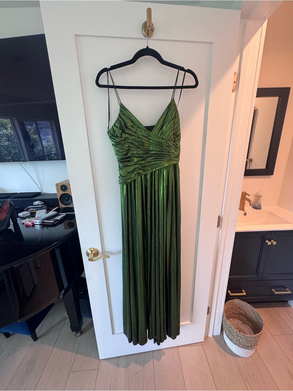 Retrofete Doss Dress in Lime - Picture 6 of 7